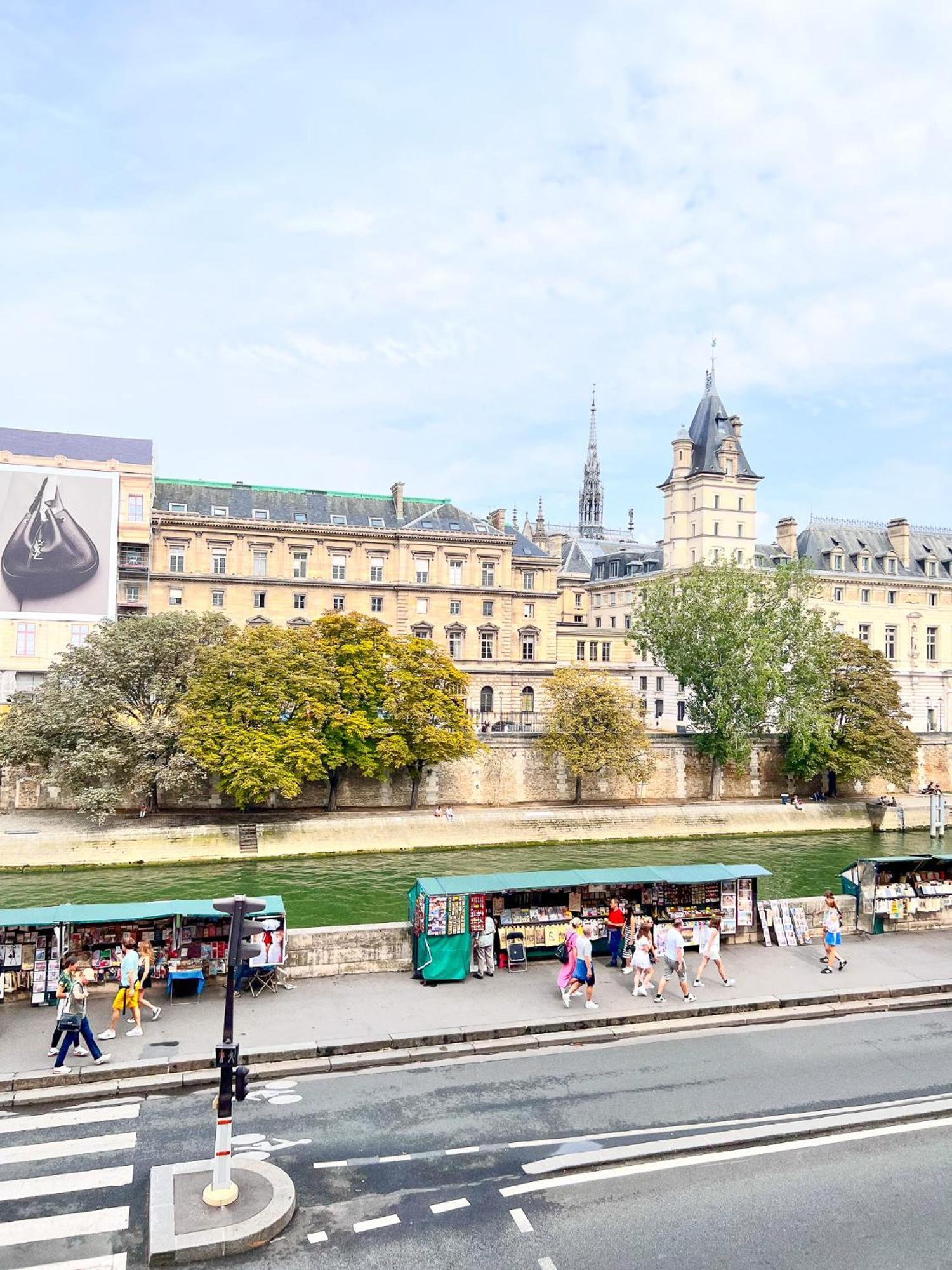 Appartement Charmant Paris, Vue Notre-dame *